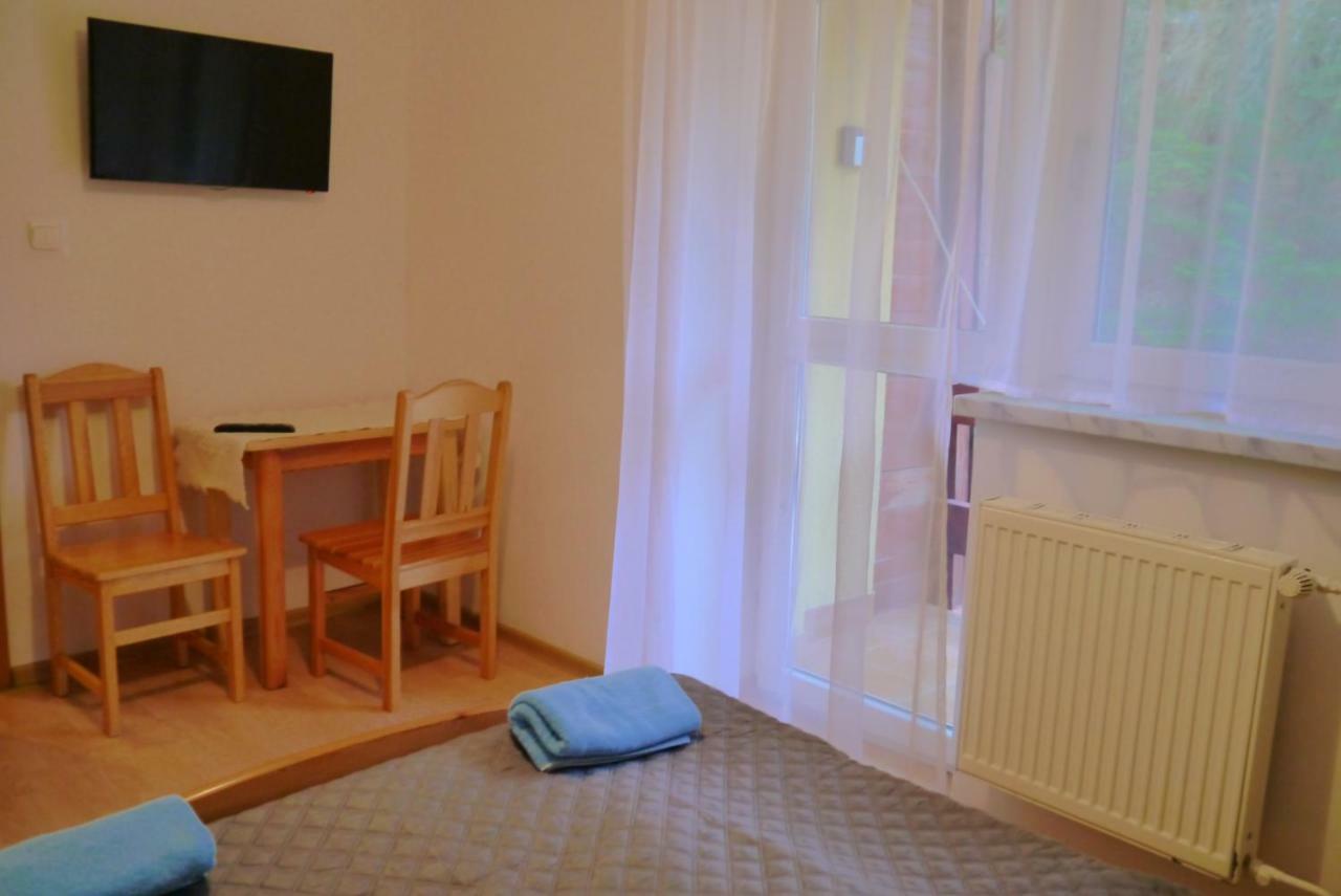 Pod Kamiennikiem Hotel Trzemesnia Kültér fotó