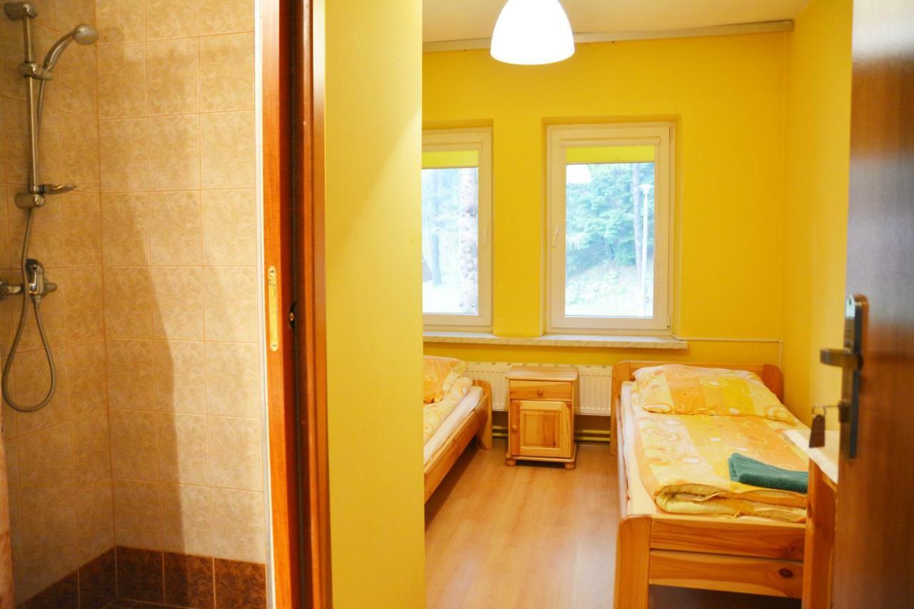 Pod Kamiennikiem Hotel Trzemesnia Kültér fotó